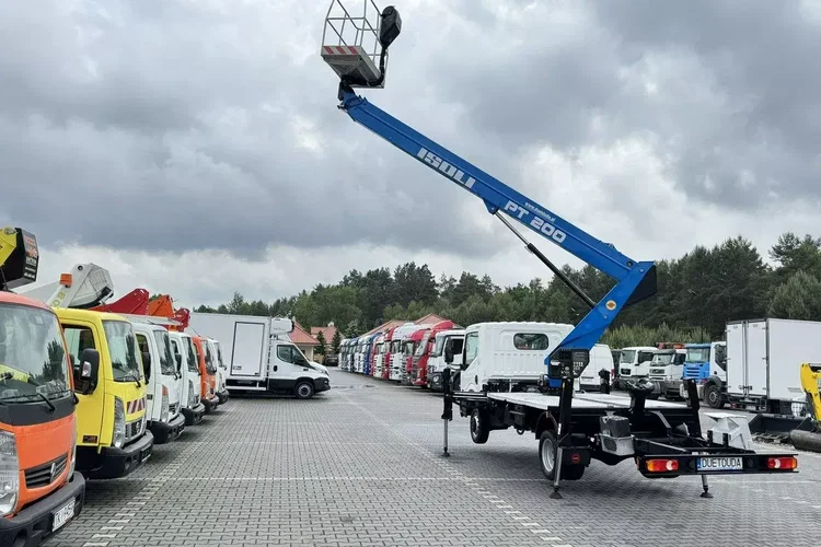 Nissan Cabstar zdjęcie 21