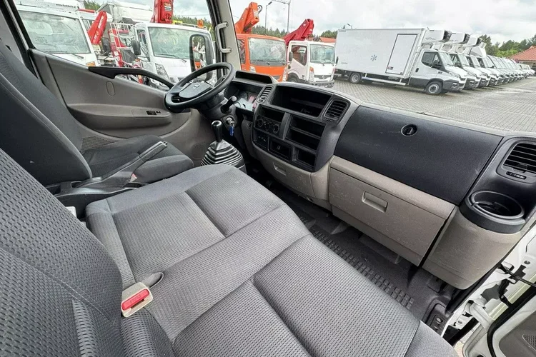 Nissan Cabstar zdjęcie 30