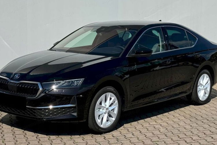 SKODA Octavia 1.5 TSI Edition 130 Essence zdjęcie 6