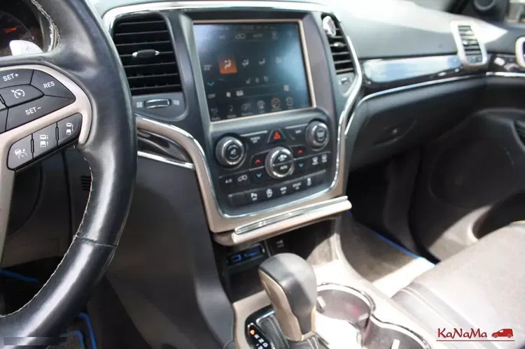 Jeep grand-cherokee zdjęcie 24