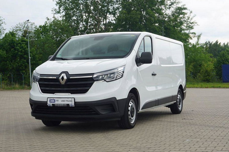 RENAULT TRAFIC zdjęcie 1