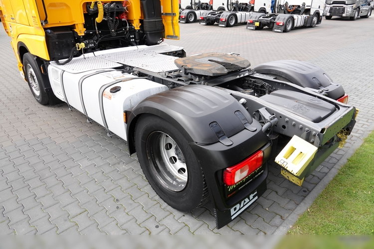 DAF XF 480 / SPACE CAB / 2018 R / SPROWADZONY / PO KONTRAKCIE SERWISOWYM zdjęcie 15