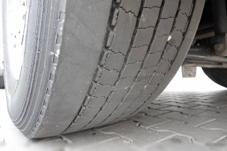 DAF XF 480 / SPACE CAB / 2018 R / SPROWADZONY / PO KONTRAKCIE SERWISOWYM zdjęcie 19