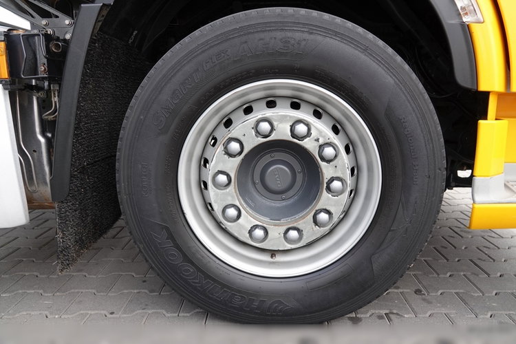 DAF XF 480 / SPACE CAB / 2018 R / SPROWADZONY / PO KONTRAKCIE SERWISOWYM zdjęcie 20