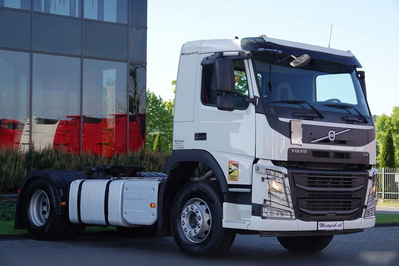 ciągnik siodłowy Volvo zdjęcie 1