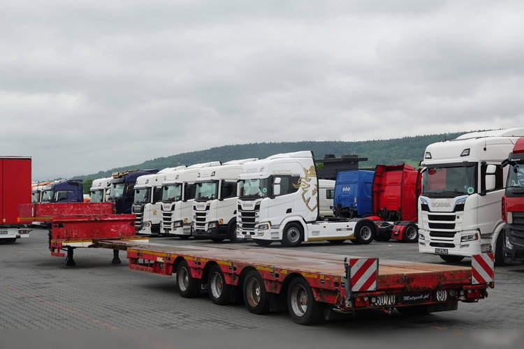 Faymonville NISKOPODWOZIE / STN-4AX / ROZCIĄGANA / 4 OSIE / OSIE SKRĘTNE / LAWETA / 18.2 M / SPROWADZONA zdjęcie 6