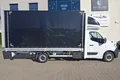 samochód dostawczy Renault zdjęcie 3