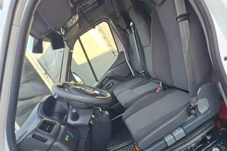 Renault Master zdjęcie 8