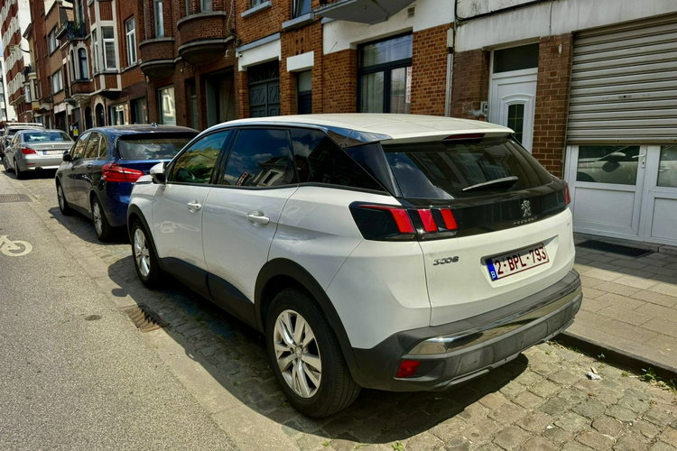 Peugeot 3008 1.6 blu hdi 120KM automat ledy Navi bezwypadkowy serwis zamiana 1.r gw zdjęcie 17