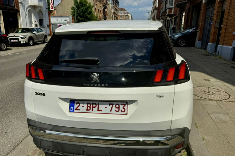 Peugeot 3008 1.6 blu hdi 120KM automat ledy Navi bezwypadkowy serwis zamiana 1.r gw zdjęcie 5