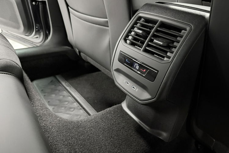 Cupra Formentor 2.0 TSI 190 KM DSG 4Drive | Najbogatsza wersja | 1 właściciel | 27 tys zdjęcie 44