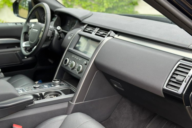 Land Rover Discovery 2.0 SI4 HSE LUXURY AWD 7 Miejsc zdjęcie 9