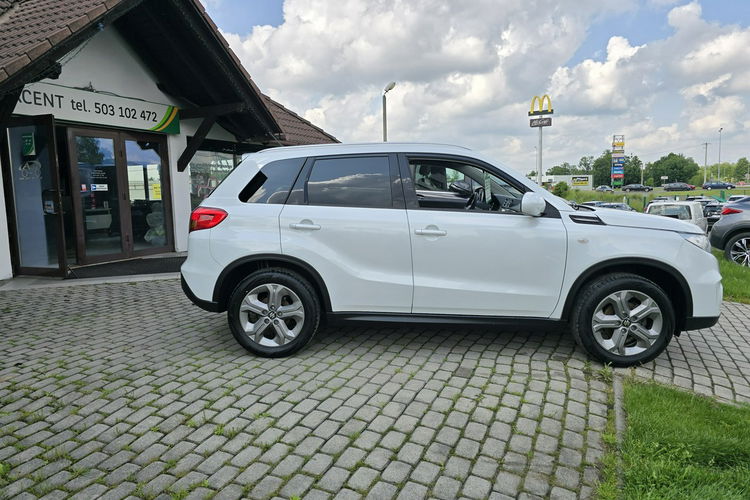 Vitara 100% oryginał, serwis aso suzuki, 4wd. Biała perła. zdjęcie 9