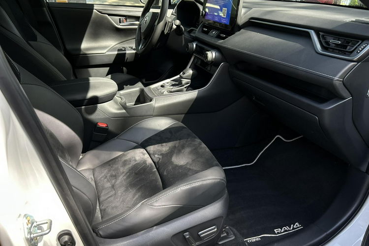 Toyota RAV-4 2.5 HSD 222KM 4x4 GR SPORT, salon Polska, gwarancja, FV23% zdjęcie 14