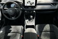 samochód osobowy Toyota zdjęcie 9