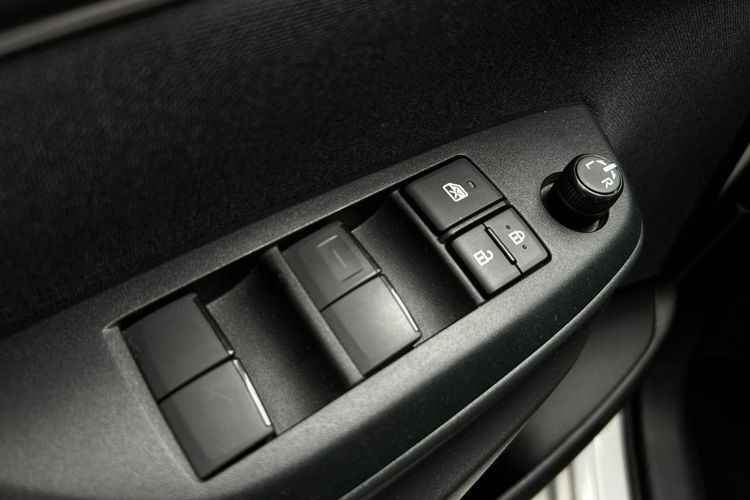 Toyota Yaris 1.5 Hybrid 116KM COMFORT TECH, salon Polska, gwarancja, FV23% zdjęcie 19