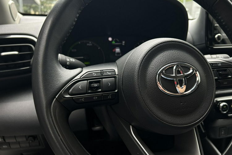 Toyota Yaris 1.5 Hybrid 116KM COMFORT TECH, salon Polska, gwarancja, FV23% zdjęcie 23