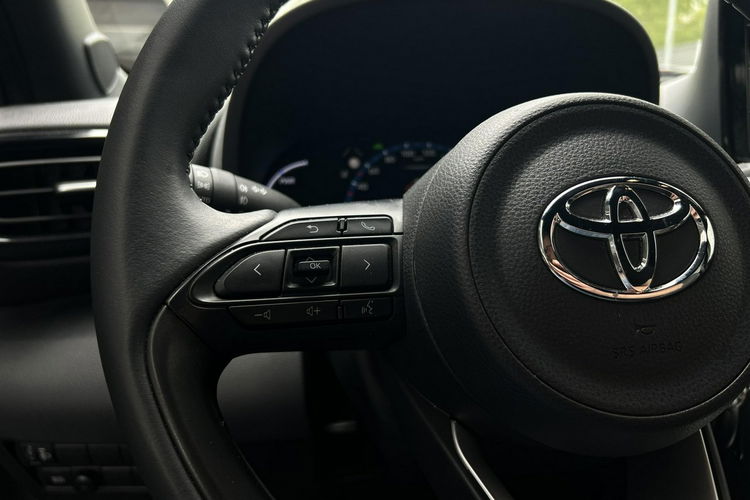 Toyota Yaris Cross 1.5 HSD 116KM COMFORT STYLE TECH, salon Polska, gwarancja, FV23% zdjęcie 23