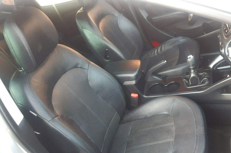 ix35 Hyundai ix35 1.7 CRDi 2WD przygotowany do rejestracji zdjęcie 17