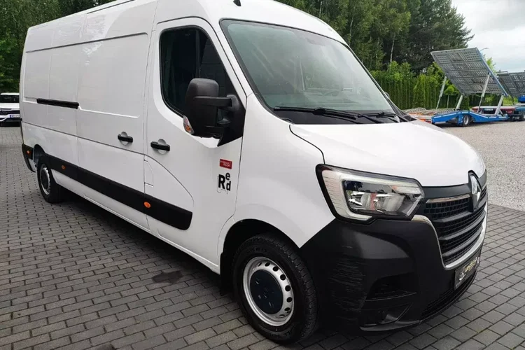 Renault Master zdjęcie 2