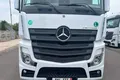 samochód ciężarowy Mercedes zdjęcie 12