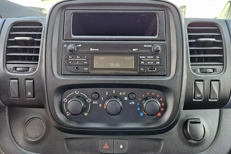 Opel Vivaro L2H2 46999zł NETTO 1.6CDTi/125KM zdjęcie 26