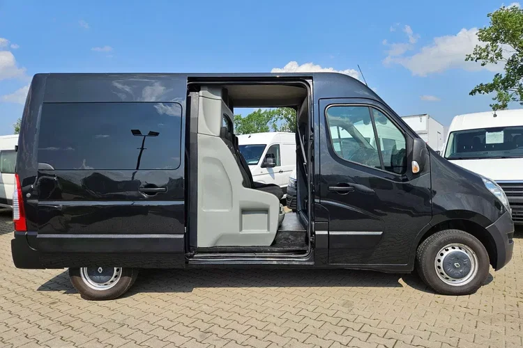 Renault Master L2H2 69900zł NETTO 2.3dCi/145KM zdjęcie 8