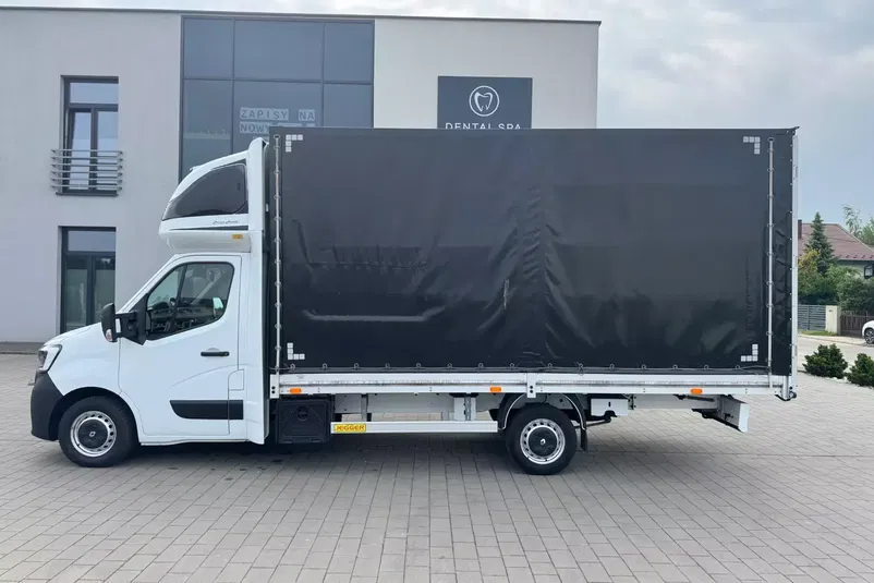 samochód dostawczy Renault zdjęcie 1