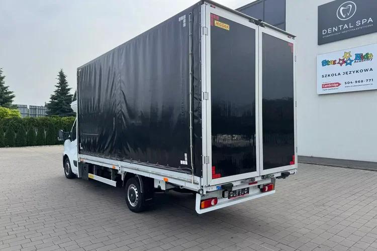 Renault Master zdjęcie 2