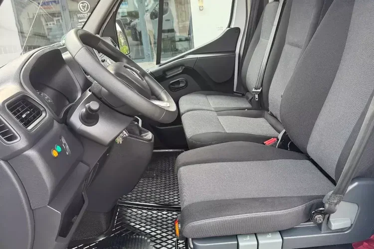 Renault Master zdjęcie 7