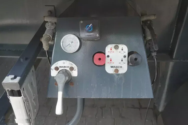 GRAS GS / naczepa 52 m3 / 2023 / 3 sztuki zdjęcie 15