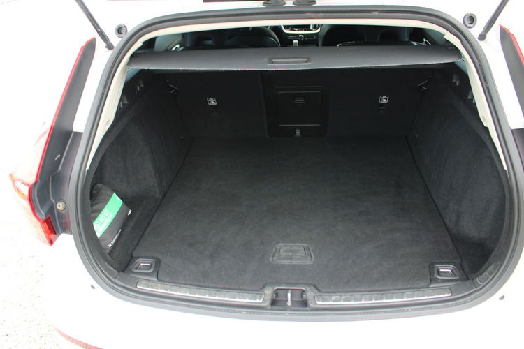 Volvo V60 Momentum D4 Gwarancja Salon Polska zdjęcie 12