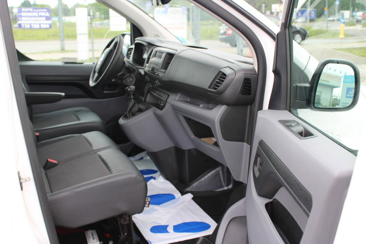 Toyota ProAce D4D 120KM MEDIUM F-vat Salon Polska zdjęcie 12