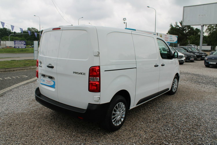 Toyota ProAce D4D 120KM MEDIUM F-vat Salon Polska zdjęcie 5