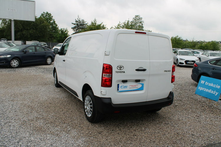 Toyota ProAce D4D 120KM MEDIUM F-vat Salon Polska zdjęcie 7