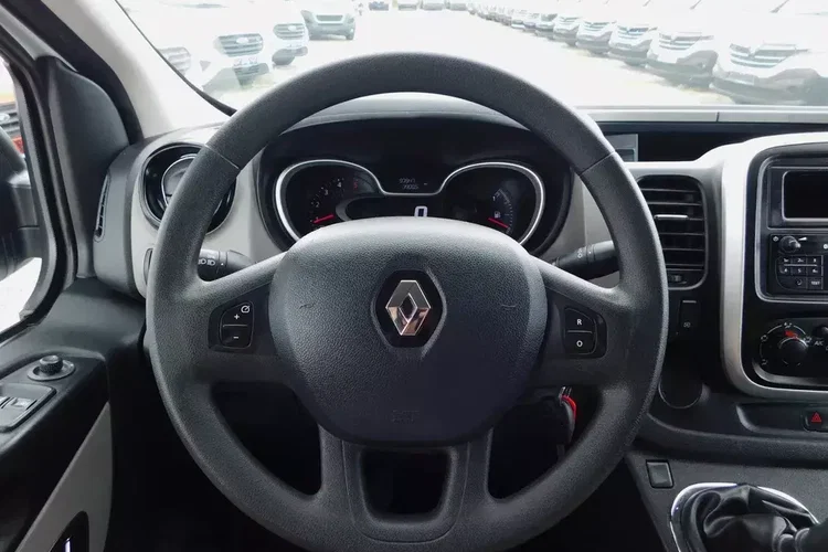 Renault Trafic zdjęcie 10