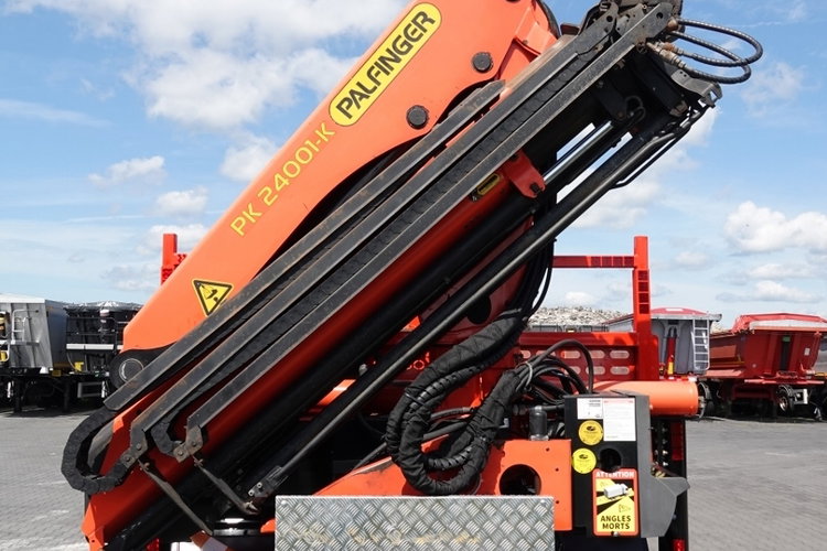 Renault C 430 / 8x4 / SKRZYNIOWY 7 M + HDS PALFINGER PK 24001-K C / WYSÓW 12, 5M / STEROWANIE RADIOWE / WIDŁY / ROTATOR / SPROWADZONY  zdjęcie 21