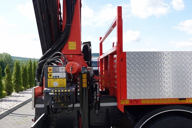 Renault C 430 / 8x4 / SKRZYNIOWY 7 M + HDS PALFINGER PK 24001-K C / WYSÓW 12, 5M / STEROWANIE RADIOWE / WIDŁY / ROTATOR / SPROWADZONY  zdjęcie 24