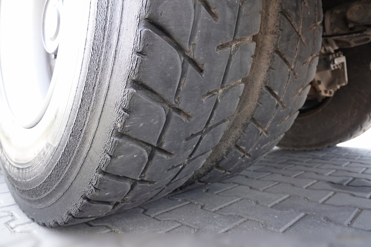 Renault C 430 / 8x4 / SKRZYNIOWY 7 M + HDS PALFINGER PK 24001-K C / WYSÓW 12, 5M / STEROWANIE RADIOWE / WIDŁY / ROTATOR / SPROWADZONY  zdjęcie 30