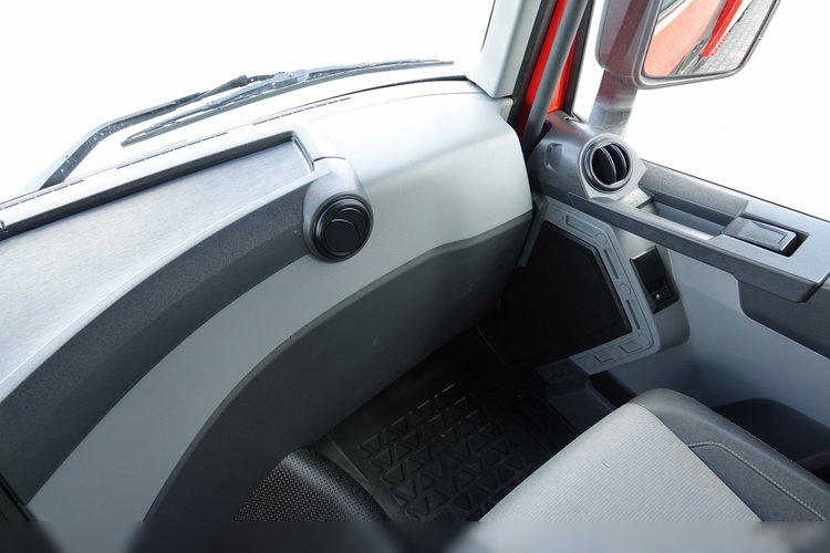 Renault C 430 / 8x4 / SKRZYNIOWY 7 M + HDS PALFINGER PK 24001-K C / WYSÓW 12, 5M / STEROWANIE RADIOWE / WIDŁY / ROTATOR / SPROWADZONY  zdjęcie 42