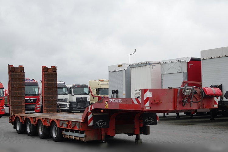 Kaiser LAWETA NISKOPODWOZIOWA / DMC :  72 000 KG / 4 OSIE / OŚ SKRETNA / SPROWADZONA zdjęcie 10