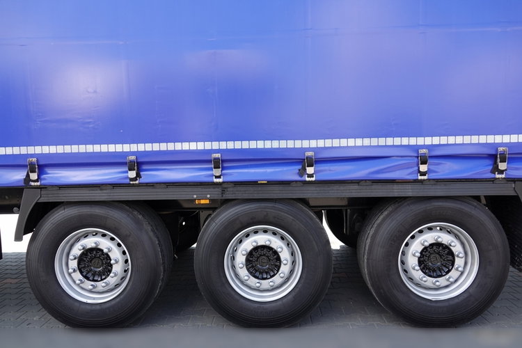 Krone / FIRANKA / STANDARD / OPONY 100% / DACH PODNOSZONY / OŚ PODNOSZONA / 2019 ROK zdjęcie 24