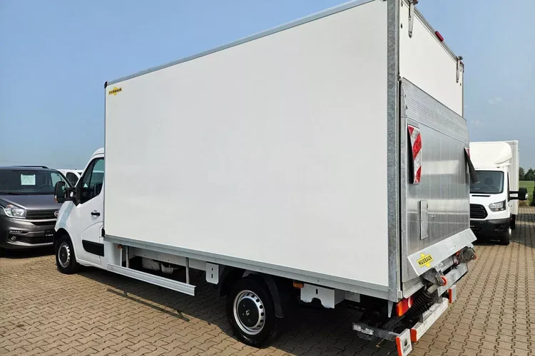 Renault Master Kontener 8 ePAL 72999zł NETTO 2.3dCi/131KM zdjęcie 13