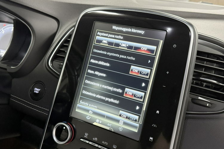 Renault Scenic 1.6 DCi 160KM INITIALE PARIS BOSE Komfort MASAŻ KeyLess Alu 20 HeadUp zdjęcie 24