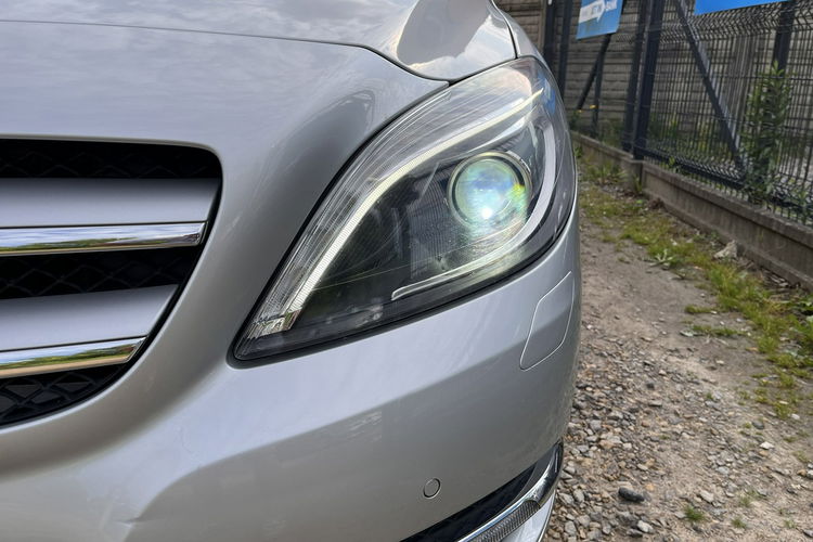 Mercedes B 180 1.6 1wł Klima Grzane Skóry Alu Navi Stan IDEALNY Bezwypadk Opłacony zdjęcie 15