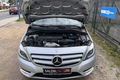samochód osobowy Mercedes zdjęcie 37