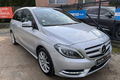 samochód osobowy Mercedes zdjęcie 7