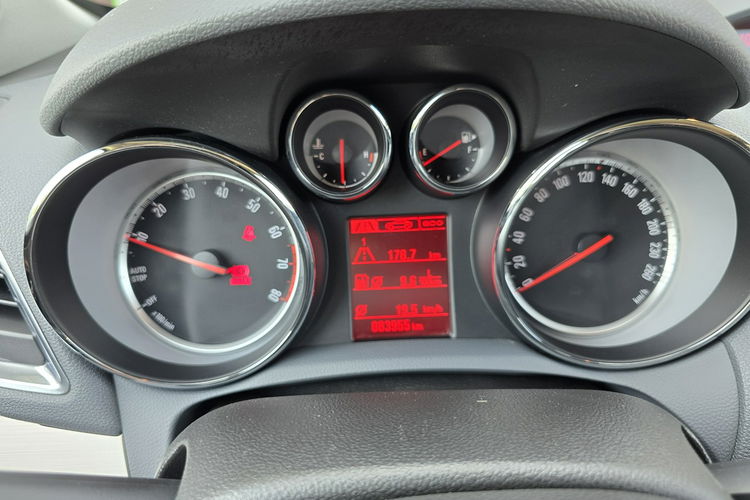 Opel Mokka Oryginał 100%, pełny serwis Aso, niski przebieg. zdjęcie 13