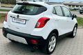 samochód osobowy Opel zdjęcie 2