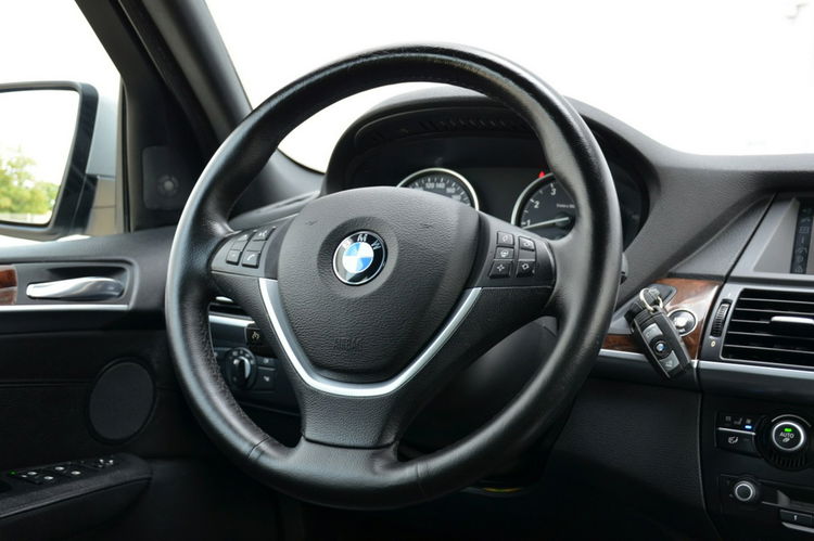 BMW X5 4.8i V8 355KM M-Pakiet Panorama Kamera Wentyle Logic7 7-OS. zdjęcie 34